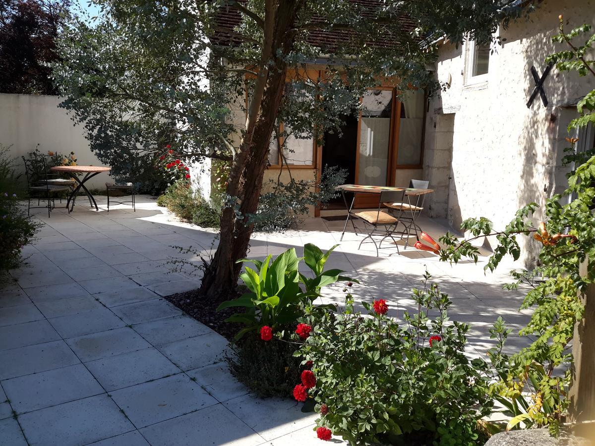 La Cle Des Chants Tauxigny Dış mekan fotoğraf